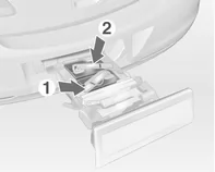 Opel Antara. Ablagefächer