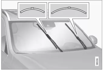 Volvo XC60. Wischerblätter der Windschutzscheibe wechseln
